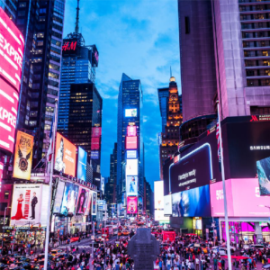 Nova York terá hotéis e restaurantes reabertos em julho